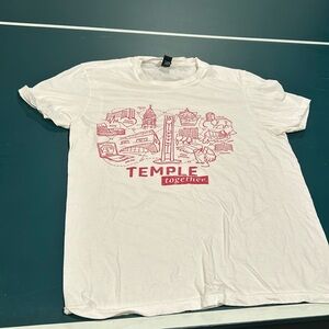 Temple Fox school of business t-shirt